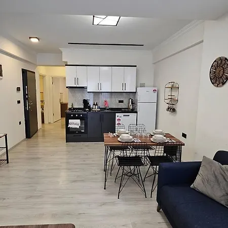Riverside Suits- 1 Ile Evinizde Gibi Apartament